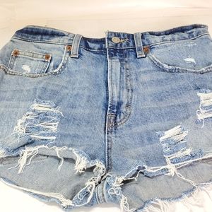 LUCKY BRAND SIZE 6 DISTRESSED SHORTS!